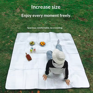 Alfombra de Picnic Impermeable y Aislante del Calor, de Aluminio, Plegable y Portátil, para Acampar - Product Image 3