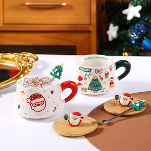 Hot Selling Christmas Ceramic <b>Coffee</b> <b>Mug</b> with Bamboo Lid and Spoon Christmas <b>Mug</b> Gift <b>Set</b> - Product Image 6