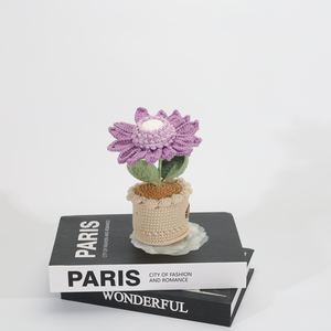 Girasol de Ganchillo Hecho a Mano en Maceta, Planta en Maceta, para Decoración de Escritorio, Hogar u Oficina, Lindo Regalo de Flor Artificial - Product Image 4