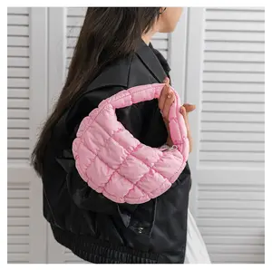 2024 baru tas bahu wanita nilon empuk tenun desainer selempang wanita dompet bawah Hobo tas tangan tas Tote Puffer