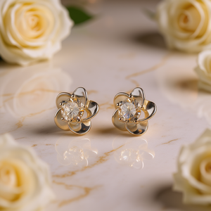 Pendientes de flor de oro blanco con diamantes de imitación de cristal, rellenos de oro de 18 quilates para mujer, uso diario, diseño clásico - Product Image 2