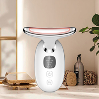 Trending 2025 Masseur de cou anti-âge-Dispositif de chauffage rechargeable pour contour de la mâchoire et lissage des rides