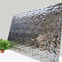 Panneau mural en acier inoxydable de type SS, panneau de plafond 3D pour la décoration artistique de la maison, plaques et panneaux en acier inoxydable ondulé à effet d'eau