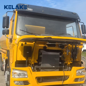 Camion-citerne à eau diesel 12000l (3170 gallons) avec pompe et système d'arrosage à vendre - Product Image 4
