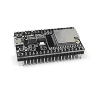 ESP32和ESP32U模块套件通用开发板，适用于各种ESP32应用