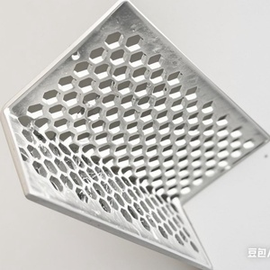 Usinage de tôles en Chine, poinçonnage de matériaux en maille, personnalisation du traitement, source d'usine, service à guichet unique - Product Image 4