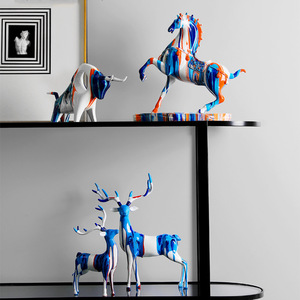 Elementi Decorativi di Lusso a Forma di Cavallo; Mobili TV Creativi e Leggeri per Soggiorno di Alta Gamma - Product Image 2
