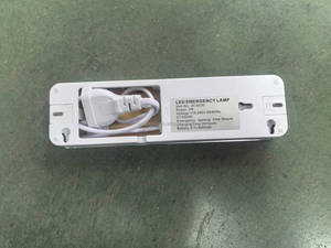 <span class=keywords><strong>2025</strong></span> mới nóng bán cung cấp Lithium có thể sạc lại pin dẫn ánh sáng khẩn cấp 30LED hộ gia đình chiếu sáng khẩn cấp cầm tay ánh sáng - Product Image 4