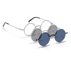 Gafas de Sol de Moda al por Mayor de Alta Calidad, Ajustables, Giratorias, con Protección UV400, Hechas en China, Montura Metálica Sheralor - Product Image 3