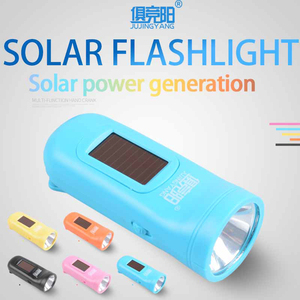 Đèn Pin Sạc Tay Quay Đa Năng Đèn Pin <span class=keywords><strong>LED</strong></span> 2 Chế Độ Chiếu Sáng Đèn Pin Năng Lượng Mặt Trời <span class=keywords><strong>3W</strong></span> - Product Image 2