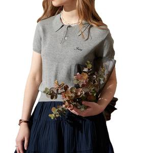 Chemisier pour femme à manches courtes gris clair en polyester/coton, tricot fin, style preppy, boutons, motif à motifs, séchage rapide - Product Image 1