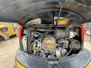 Excavatrice d'occasion originale en bon état de haute qualité Kubota U-35 à vendre pas cher Kubota U-20 U-30 - Product Image 3