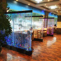 Décoration de salle de restaurant Mur à bulles d'eau Acrylique personnalisé au sol Mur à bulles d'eau debout et mural