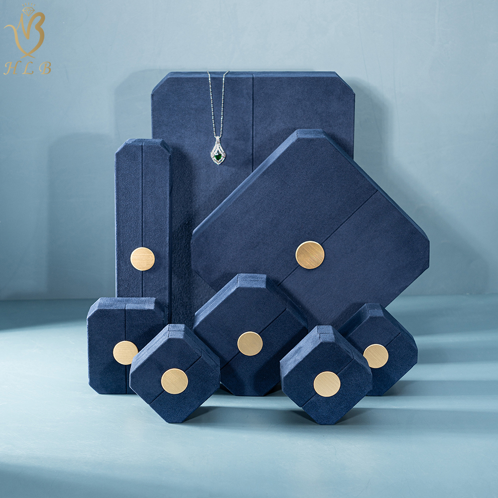 jewelry packaging open and close box