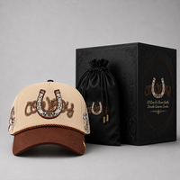 Elegante Gorra de Béisbol G5 de 5 Paneles con Visera Curva, Pedrería, Forro de Satén, Diseño Personalizado, Bordado 3D y Cuerda