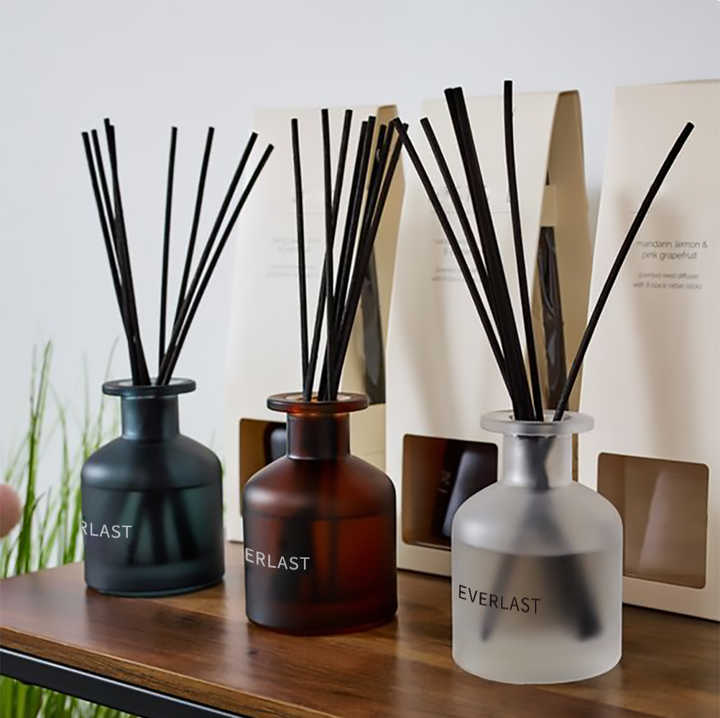 Shop Our 50ml, 80ml, 150ml, 250ml Glass Reed Diffuser Bottles