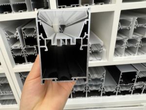 مصباح معلق خطي للمكاتب التجارية رائج البيع بقوة 36 واط و48 واط و60 واط، إضاءة معلقة بتقنية LED - Product Image 5