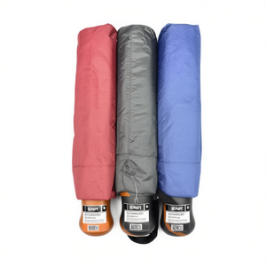 Ombrello BENAT a 8 Stecche in Nylon con Apertura Manuale, Manico in Legno, Protezione da Sole e Pioggia, Design Minimalista - Product Image 1