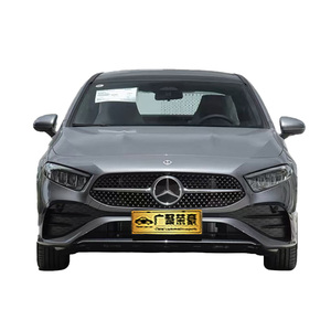 <span class=keywords><strong>Mercedes</strong></span>-<span class=keywords><strong>Benz</strong></span> Clase A 200 L 1.3T 2022 Usado, Sedán de Gasolina con Volante a la Izquierda y Transmisión Automática - Product Image 2