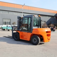Chariot élévateur diesel contrepoids 7 tonnes (7000 kg) avec fourches réglables pour conteneurs