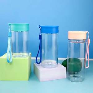 Bouteille d'eau en verre transparente 500 ml avec couvercle en plastique, style 2026, personnalisable avec logo, pour gym, extérieur, jus, boissons, enfants, usage décontracté, sport - Product Image 4