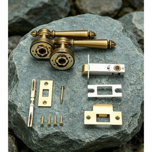Solid Forged Brass Traditional <strong>Internal</strong> <strong>Door</strong> <strong>Handle</strong> Lever <strong>Lock</strong> Set <strong>with</strong> Keyed Entry mortise for Bedroom and Study <strong>Door</strong> - Product Image 4
