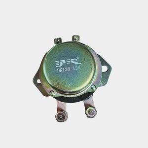 Interruptor Solenoide Automotriz Shanghai DK138 12V para Automóviles, Camiones y Vehículos Agrícolas - Product Image 1