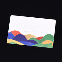 Cartes de membre VIP d'entreprise imprimées en PVC de qualité supérieure, durables, couleur personnalisée, prêtes pour les événements