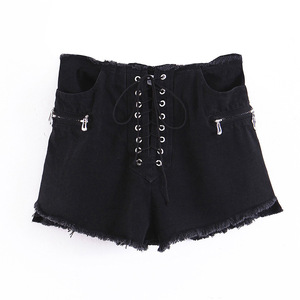 Short en jean noir pour femme, grande taille, à lacets, bords effilochés, poche zippée N6939 - Product Image 1