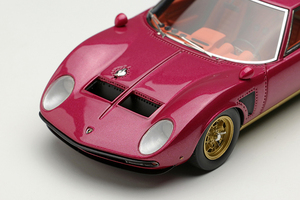 Modellini Auto in Metallo Pressofuso 1:18 di Alta Gamma Personalizzati, Auto <span class=keywords><strong>d</strong></span>'<span class=keywords><strong>Epoca</strong></span> <span class=keywords><strong>da</strong></span> <span class=keywords><strong>Collezione</strong></span> in Vendita - Product Image 4