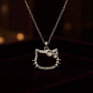 Collier pendentif Hello Kitty en argent 925 plaqué rhodium avec cristaux et strass, design de dessin animé, pour femme, à porter au quotidien, chaîne en boîte - Product Image 2