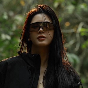 แว่นกันแดดโพลาไรซ์สำหรับปั่นจักรยานแบบเต็มขอบ UV400 ป้องกันรังสียูวีแว่นตากีฬาอเนกประสงค์สำหรับกิจกรรมกลางแจ้ง - Product Image 1