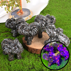 Elefante de Cristal Yooperlite Tallado a Mano, Cristal Natural de Alta Calidad al por Mayor - Product Image 1