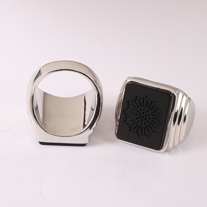 <span class=keywords><strong>Anello</strong></span> da <span class=keywords><strong>Uomo</strong></span> con Onice <span class=keywords><strong>Nera</strong></span> Naturale Quadrata, Design Ispirato al Grande Gatsby, <span class=keywords><strong>Anello</strong></span> di Fidanzamento in <span class=keywords><strong>Pietra</strong></span> <span class=keywords><strong>Nera</strong></span> - Product Image 6