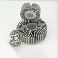 Dissipateur thermique en alliage 6063 de type tournesol, anodisation OEM ODM pour onduleur LED et équipement électronique à énergie nouvelle