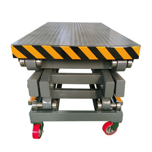 ZhongXiang plate-forme de travail de levage hydraulique mobile table élévatrice à ciseaux verticale avec taille de table personnalisée pour une utilisation multi-industrie - Product Image 4