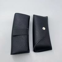 Vente en gros boîte de lunettes de soleil suspendue étui à lunettes ceinture portable boîte à lentilles en cuir PU boîte à lunettes de soleil à boucle arrière