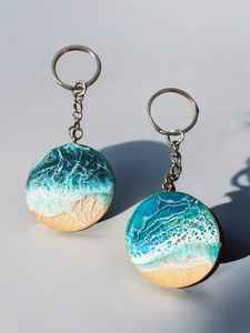 Porte-clés en résine faits à la main, porte-clés décoratifs conçus pour une utilisation élégante et fonctionnelle, cadeaux personnalisés et tendance au quotidien - Product Image 5