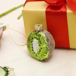 Adorno Navideño de Cristal en Forma de Bola con Diseño de Fruta Impreso con UV de 8 cm, Color Rojo o Personalizado - Product Image 2