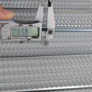 Malla de Rejilla Metálica Expandida Galvanizada de 0.45mm para Techo de Hormigón, Tipo Lámina Plana, para Construcción en el Mercado <span class=keywords><strong>Italiano</strong></span> - Product Image 1