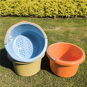 Bañera de plástico redonda grande y gruesa con puntos en relieve, bañera profunda portátil para uso doméstico - Product Image 3
