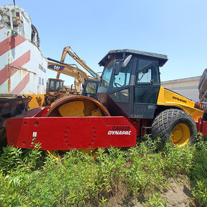 Rouleau compresseur pneumatique d'occasion DYNAPAC CA602D CA30D CA251D CC421, équipement de construction routière, modèle 2018, moteur 75KW, tambour simple - Product Image 4