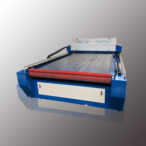 Láser cuántico 1325 100W 130W 150W 300W Cama de <span class=keywords><strong>corte</strong></span> láser CO2 de alta precisión con cremallera doble y piñón para material no metálico - Product Image 1