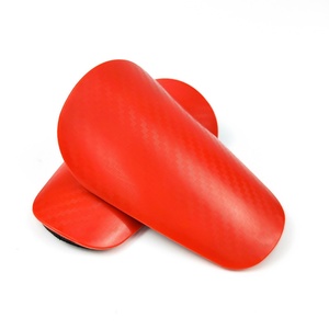 Protège-tibias double insert en EVA épaissi pour le football et les sports, avec semelle personnalisable en couleurs et tailles - Product Image 3