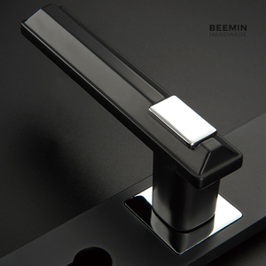 亜鉛合金の入り口メイン木製ドアと窓レバープライバシー高級ノブハンドルドアロック木製用 - Product Image 2