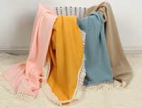 Couverture de réception pour bébé en mousseline de coton biologique simple à double couche avec pompon