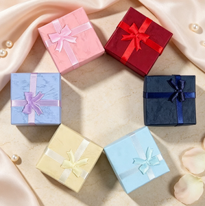 Caja de Regalo de Joyería con Lazo de Cinta Multicolor, Caja de Almacenamiento de Cartón para Anillos, Aretes, Collares, Caja de Regalo para Joyería Pequeña - Product Image 5