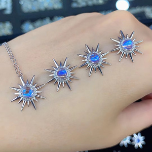 <span class=keywords><strong>Di</strong></span> Vendita caldo Puro 925 Sterling Argento <span class=keywords><strong>pietra</strong></span> <span class=keywords><strong>di</strong></span> <span class=keywords><strong>Luna</strong></span> Naturale North Star Pendente Della <span class=keywords><strong>Collana</strong></span> <span class=keywords><strong>Con</strong></span> La Catena/Ciondolo <span class=keywords><strong>Pietra</strong></span> <span class=keywords><strong>di</strong></span> <span class=keywords><strong>Luna</strong></span> Naturale <span class=keywords><strong>Collana</strong></span> - Product Image 2