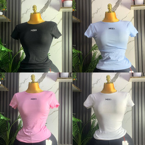 Camiseta de cuello ajustado <span class=keywords><strong>para</strong></span> mujer, de algodón peinado, sin necesidad de planchado, estilo casual juvenil, verano 2026, venta al por mayor, 300g, manga corta - Product Image 4
