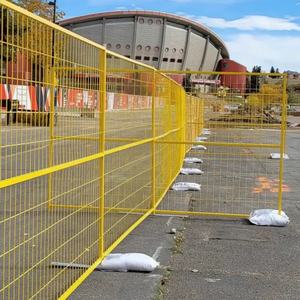 Panneau de clôture temporaire de sécurité moderne 2m pour chantier de soudure <span class=keywords><strong>canadien</strong></span> 2026 – Écologique et durable - Product Image 1
